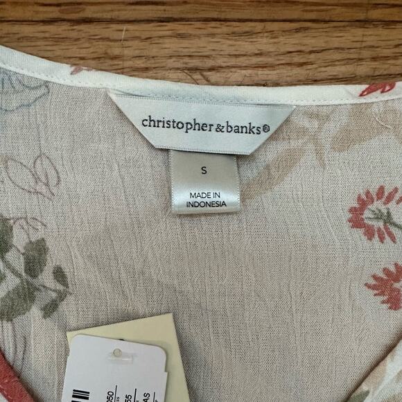 Christopher & Banks Floral Blouse in Size S - NWT - Picture 5 of 9